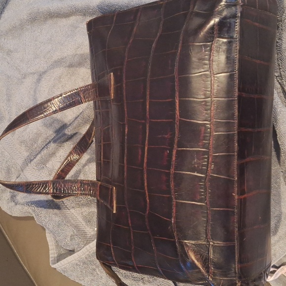 Francesco Biasia Elegant Leather Bag - Picture 3 of 7